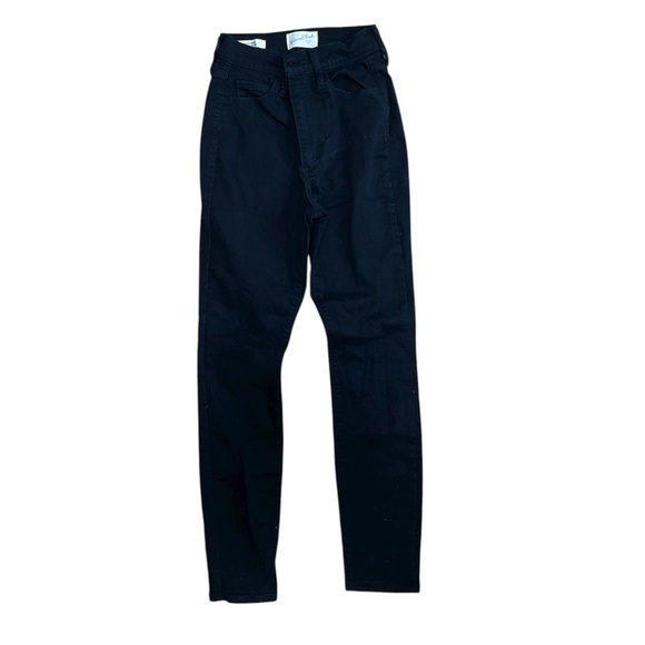 Universal Threads Black Skinny Jeans - Picture 1 of 3